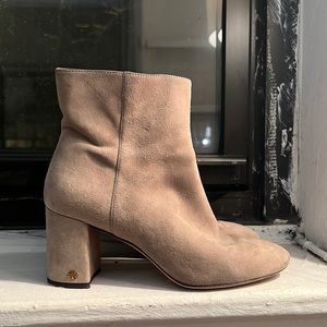 Tory Burch Grey Booties Size 8M